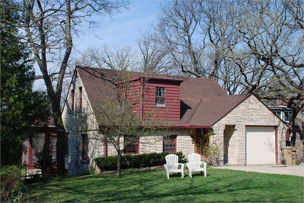 JE & Ruth McGilligan House 114 Vaughn Ct Sunset Village Madison WI