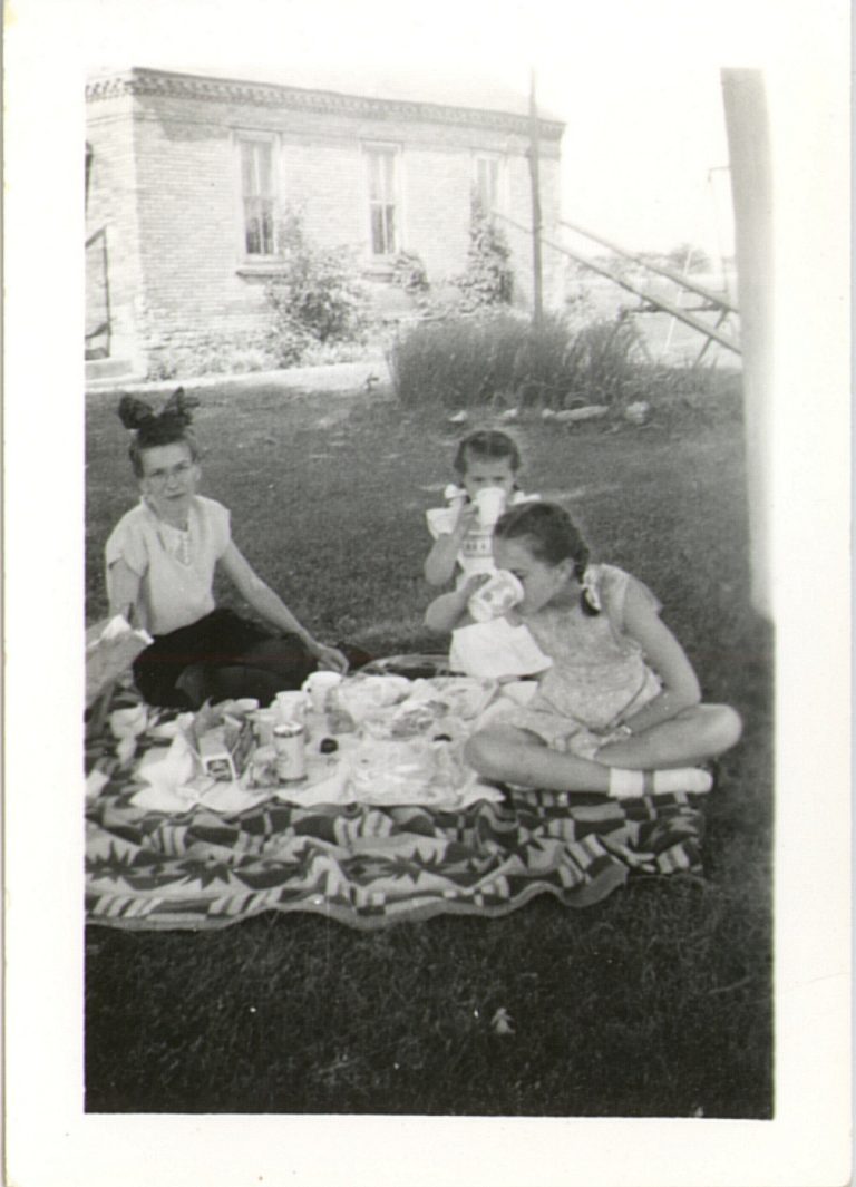 Ruth, Buffy, Pat McGilligan